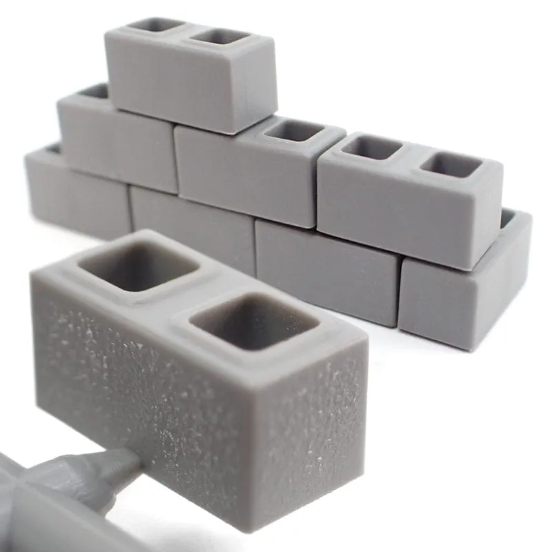 AK Interactive Diorama Accessories Kit - Concrete Blocks and Roof Tiles 1/35