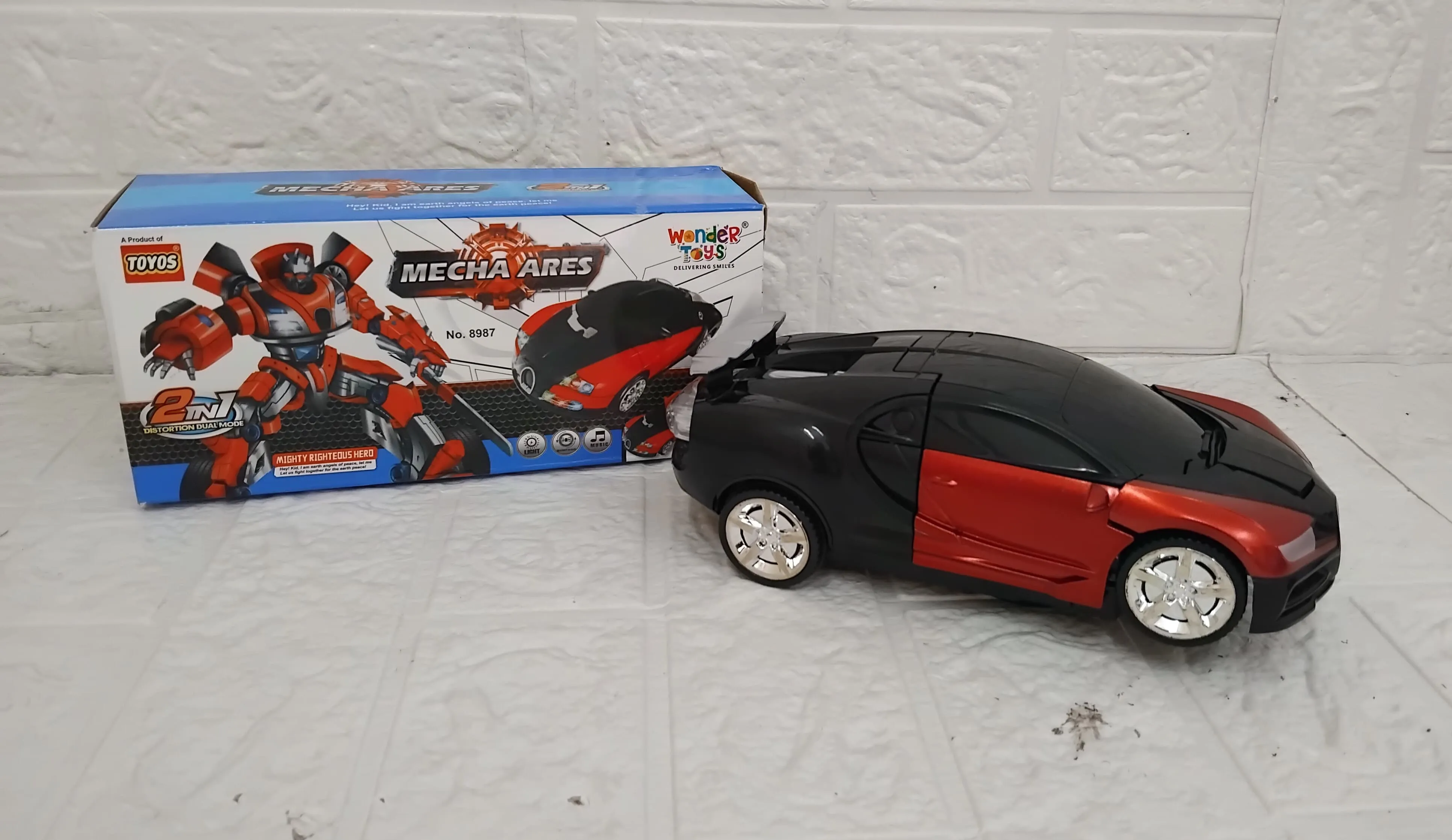 AM3453 Robot Car 8987 Mecha Ares 2 In 1 Distortion Dual Mode Toy