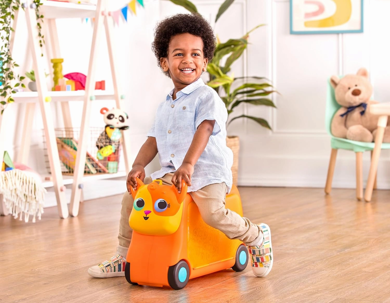 B. toys- Gogo Ride-On - Lolo- – Ride-On Cat Suitcase – Kids Luggage – Storage Space for Travel – 2 Years  