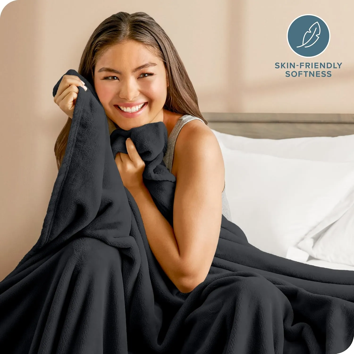 Bare Home Fleece Blanket - Extra Long - Black - Lightweight Throw for Bed, Sofa, Couch, Movie Night, Camping, and Travel - Microplush - Ultra Soft Warm Blanket (Twin/Twin XL, Black)