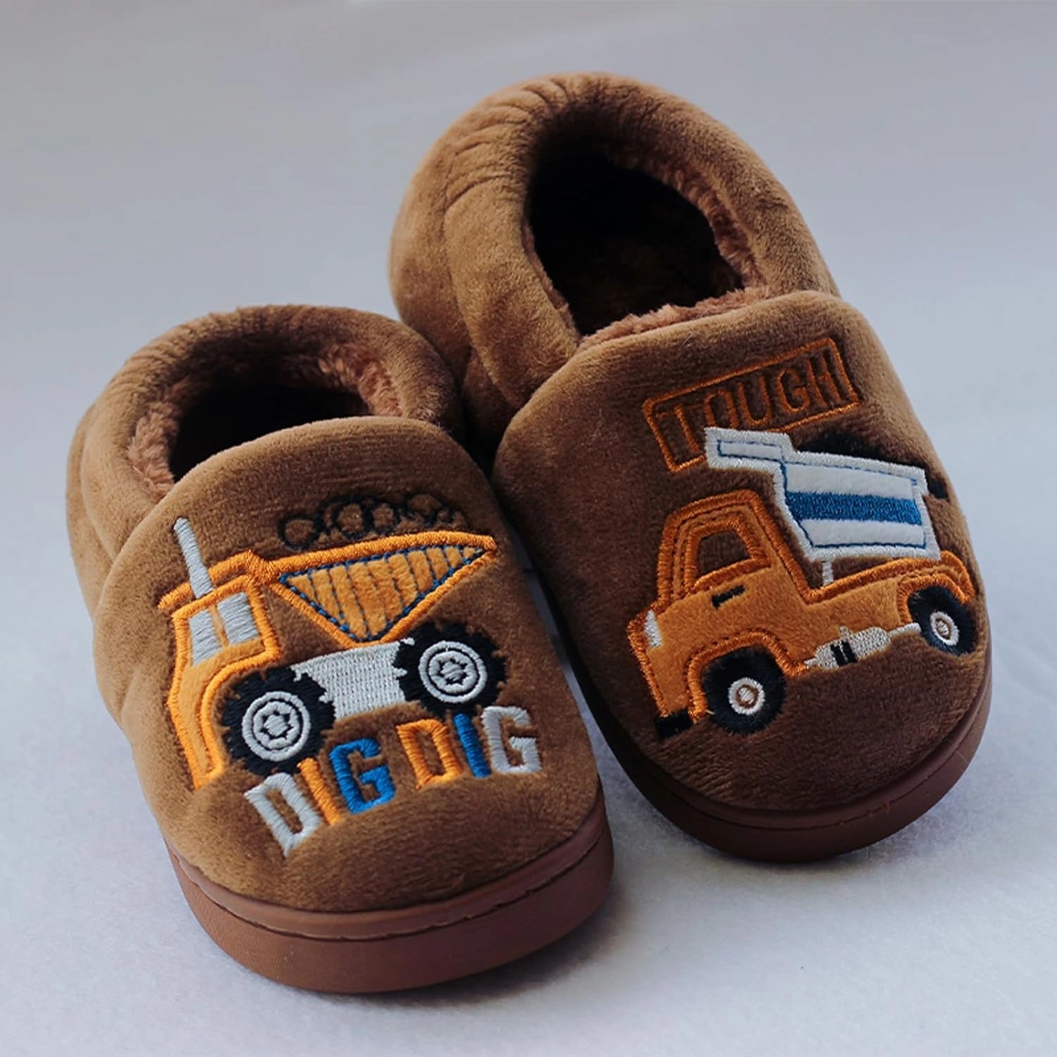 BMINFEE Garden Shoes Girls Cute Slippers Cartoon Memory Cotton Children's Plush Warm Winter Home shoes Boys Unisex Slides