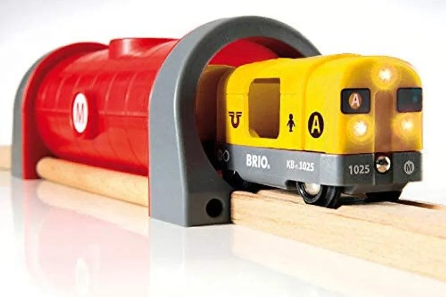 BRIO Deluxe Railway Set 87 pcs Battery Operated Large Set Best Seller 3yrs 