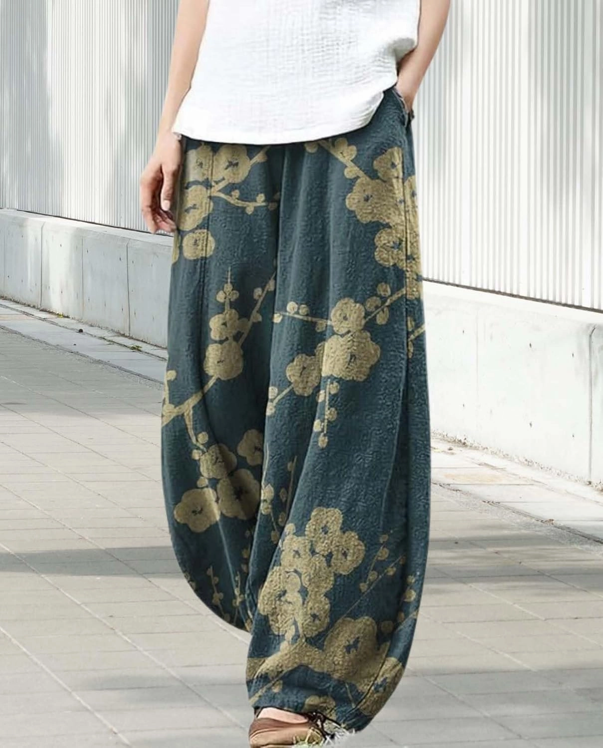 Cargo Japanese Pants for Women Cotton Linen Wide Leg Pants Casual Summer Boho Baggy Lantern Trouser with Pockets