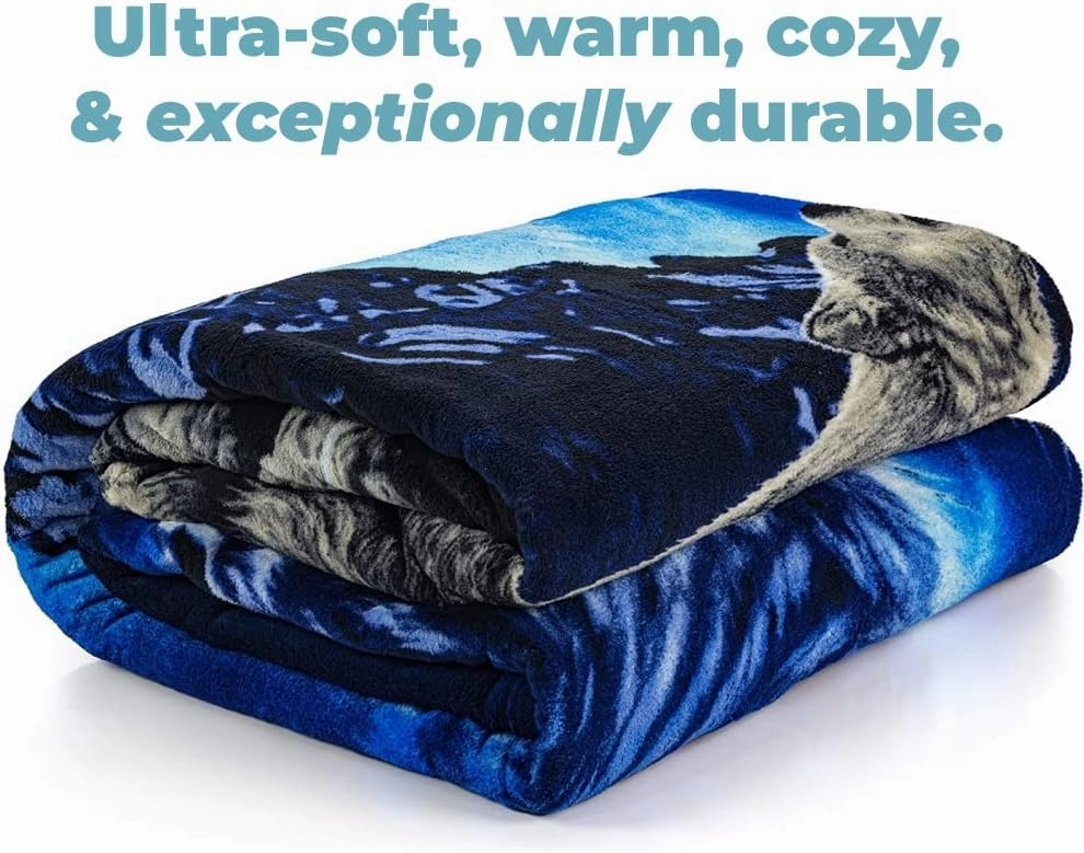 Dawhud Direct Howling Wolf Fleece Blanket for Bed, 75 x 90 inches Queen Size Wolf Fleece Throw Blanket for Men, Women and Kids - Super Soft Plush Throw