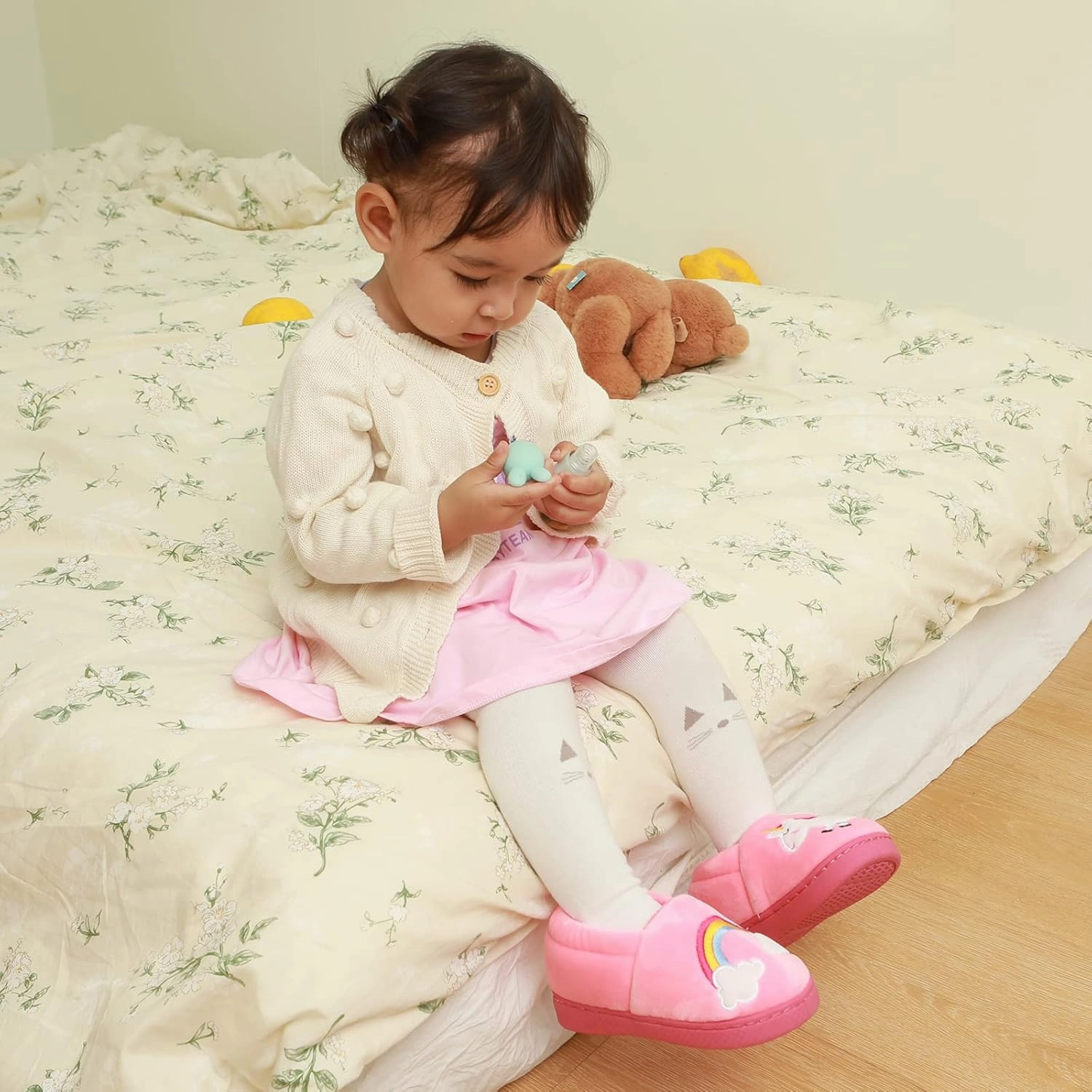 ESTAMICO Girls Cute Cartoon Slippers with Memory Foam Kids Plush Warm Winter House Shoes