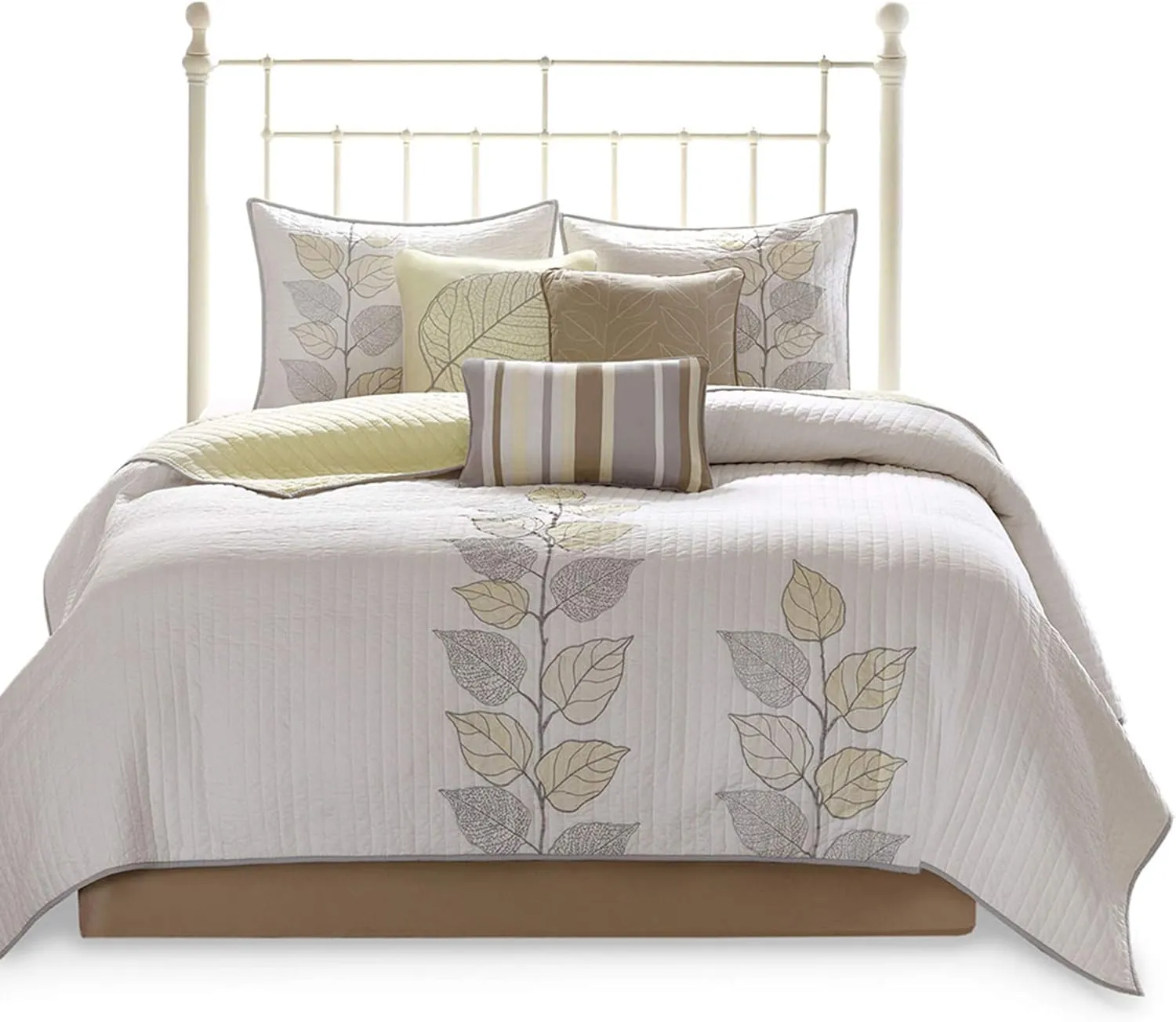 Madison Park Caelie Quilt Modern Classic Design All Season, Breathable Coverlet Lightweight Bedding Set, Matching Shams, Decorative Pillow, Full/Queen(90"x90"), Leaf Yellow 6 Piece