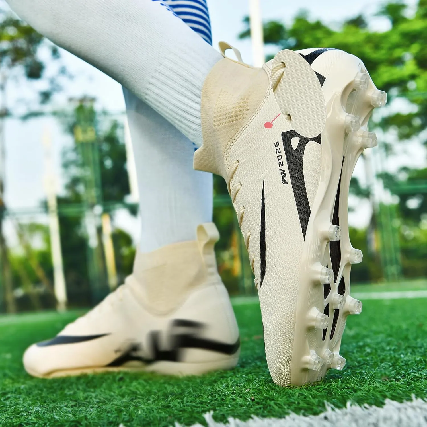 Mens High-Top Soccer Cleats Womens Turf Football Shoes Boys Girls Lightweight Youth Professional Indoor Outdoor AG Black Purple Pink