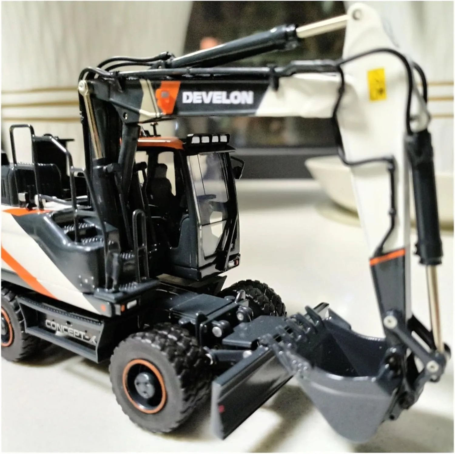 Metal Die Cast Toy Cars 1:50 for DX165WR Concept X Wheel Excavator Alloy Loader Black Model Car 16-1016 for Home Or Office Décor(Style 1)