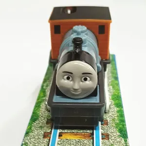 Motorized Train Engine Toy Set, Battery-Powered Train’s Friend Toy Set ，Toddlers Train Toys for Age 3 4 5 6 7 10 Kids Boys Girls