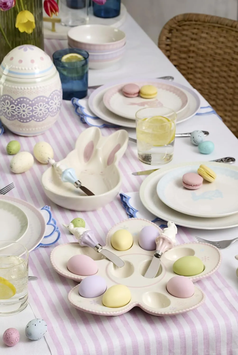 Oneida 898189 Bunny Hop Accent Plates, Set Of 4