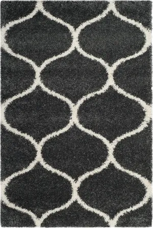 SAFAVIEH Hudson Shag Collection Accent Rug - 2'3" x 3'9", Dark Grey & Ivory, Trellis, Non-Shedding & Easy Care, 2-inch Thick Ideal for High Traffic Areas in Foyer, Living Room, Bedroom (SGH280G)