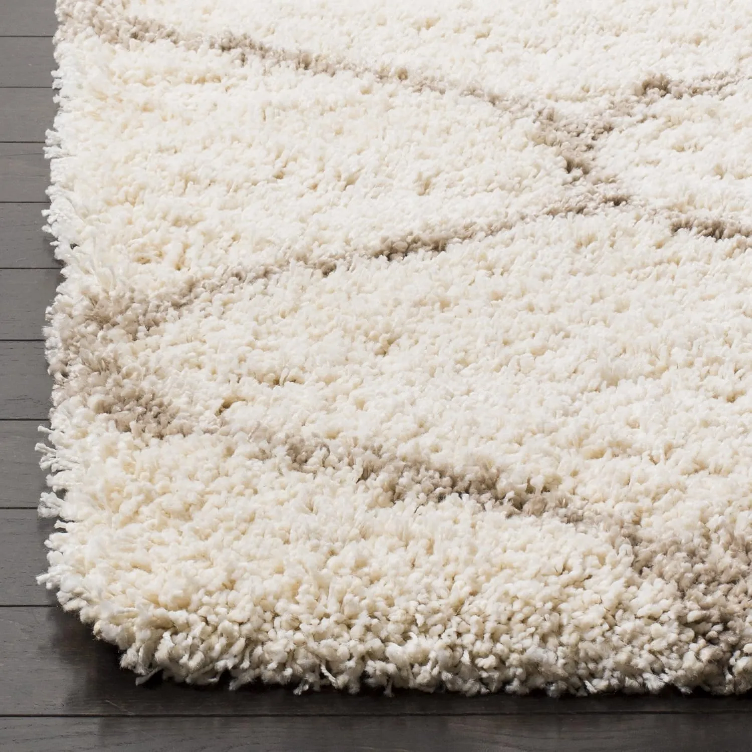 SAFAVIEH Hudson Shag Collection Area Rug - 8' x 10', Ivory & Beige, Moroccan Ogee Trellis Design, Non-Shedding & Easy Care, 2-inch Thick Ideal for High Traffic Areas in Living Room, Bedroom (SGH280D)
