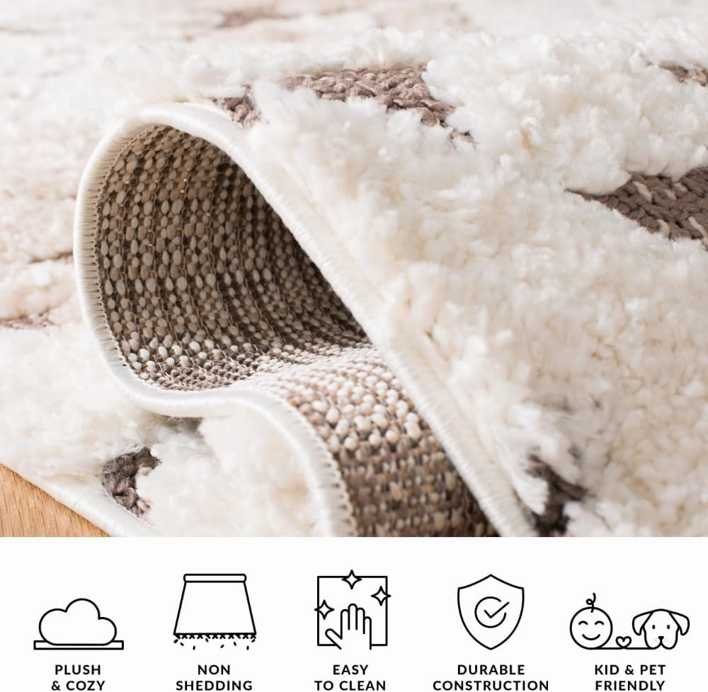 SAFAVIEH Area Rug 8x10 - Moroccan Tassel Shag Collection - Large - Ivory & Brown, Boho Design, Non-Shedding & Easy Cleaning, Plush Pile, Ideal for Living Room, Bedroom, Dining Space (MTS688A)