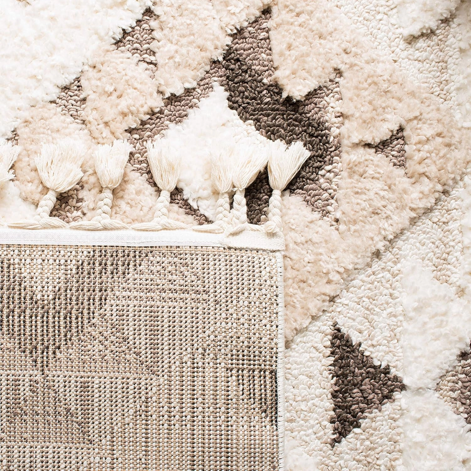 SAFAVIEH Area Rug 8x10 - Moroccan Tassel Shag Collection - Large - Ivory & Brown, Boho Design, Non-Shedding & Easy Cleaning, Plush Pile, Ideal for Living Room, Bedroom, Dining Space (MTS688A)