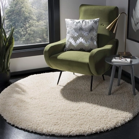 SAFAVIEH California Shag Collection Area Rug - 5'3" Round, Ivory, Non-Shedding & Easy Care, 2-inch Thick Ideal for High Traffic Areas in Living Room, Bedroom (SG151-1212)