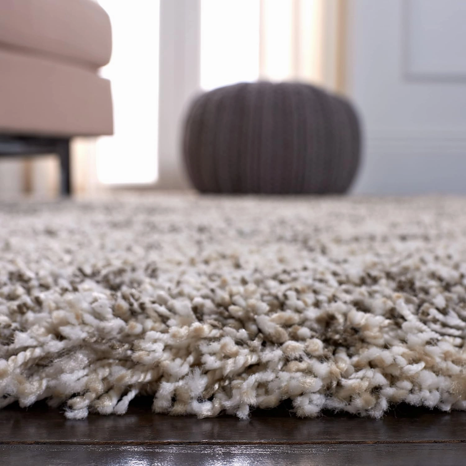 SAFAVIEH Hudson Shag Collection Area Rug - 8' x 10', Ivory & Grey, Modern Design, Non-Shedding & Easy Care, 2-inch Thick Ideal for High Traffic Areas in Living Room, Bedroom (SGH206A)