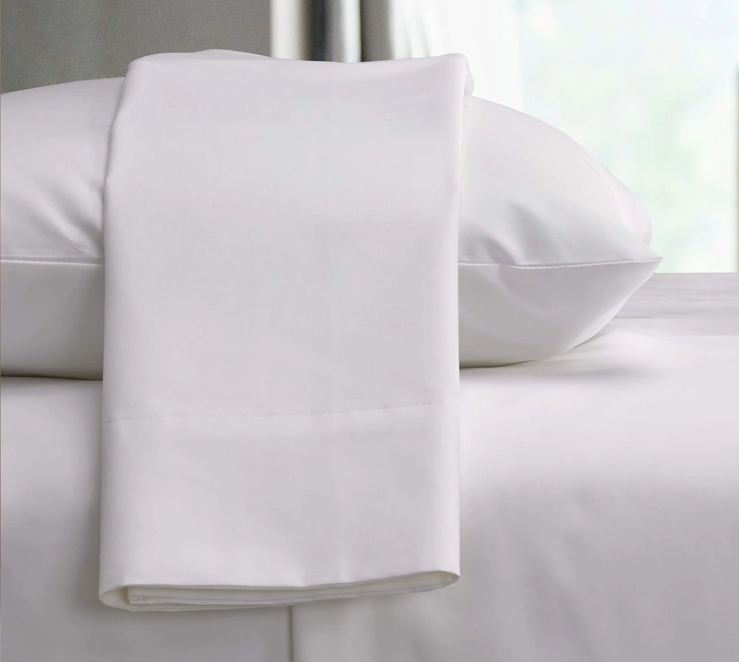 Sheraton Signature Pillowcases - Versatile 300 Thread Count Cotton Blend Pillow Covers - White - Set of 2 - King (21" x 36")