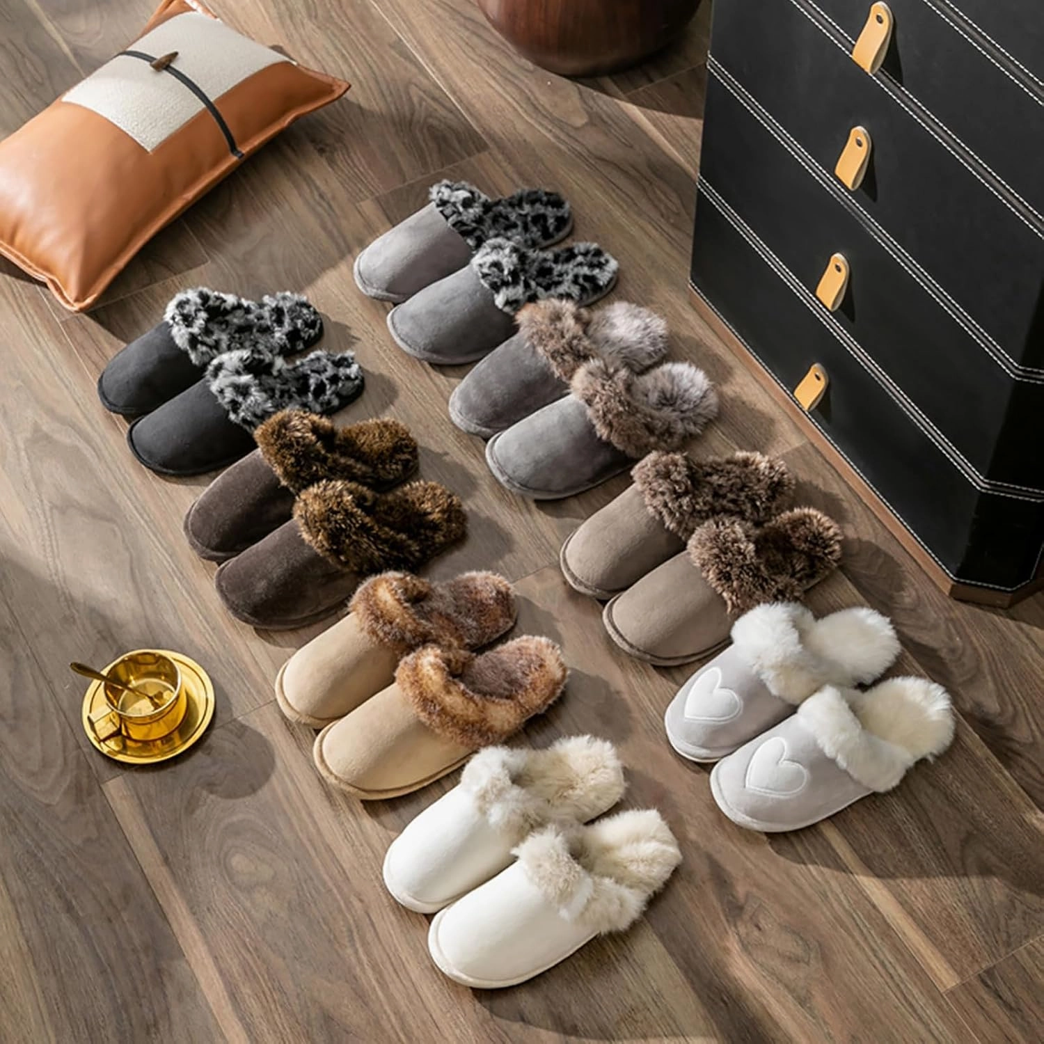 Women's and Men's Artificial Fluffy Slippers, Couple Plush Memory Foam Slippers, Ladies Warm Slip on Slippers with Faux Fur Lining, Winter Non-Slip Indoor House Shoes