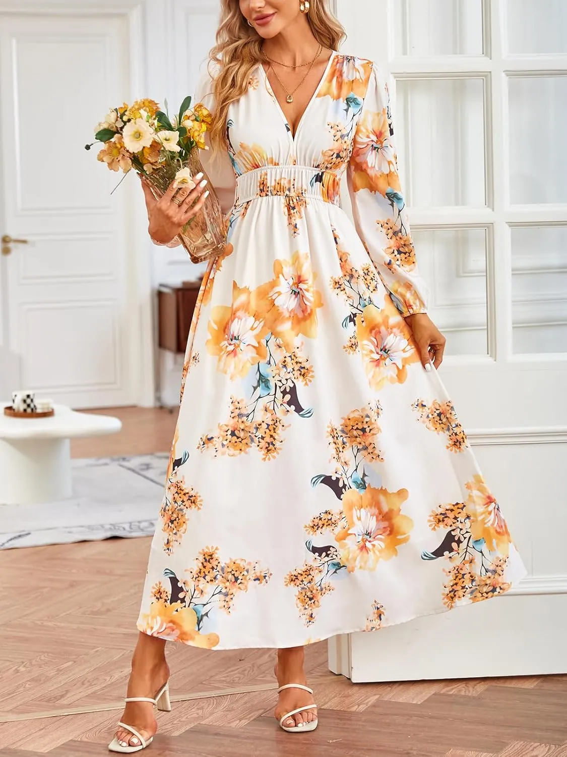 Women's Floral Print Boho Dress Long Sleeve V Neck A-Line Beach Smocked Flowy Maxi Dresses